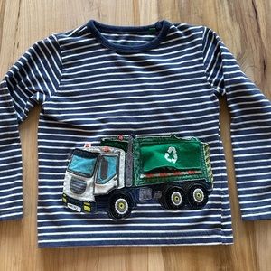 Mini boden recycling truck flip appliqué shirt